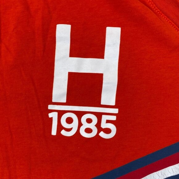 Tommy Hilfiger Mens T-Shirt Large V-Neck Short Sleeve Casual Pullover Red H 1985 - Picture 9 of 11